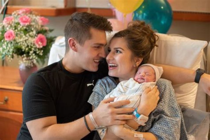 Carlin Bates Welcomes First-Ever Child!