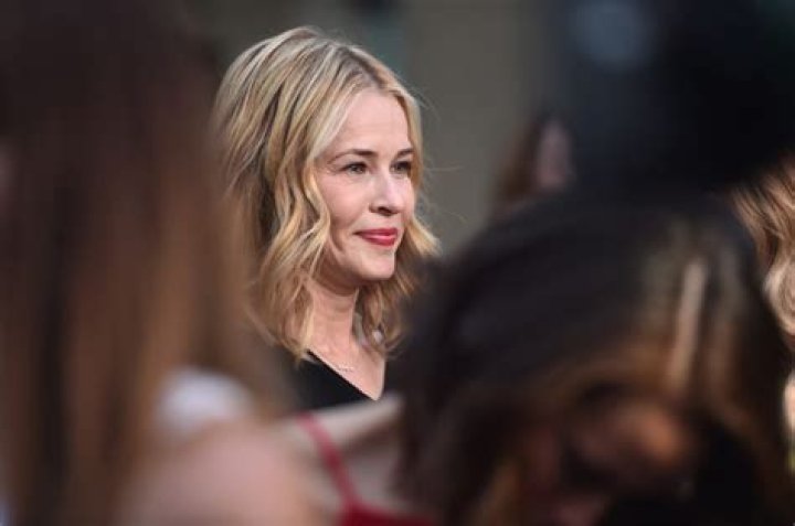 Jennifer Aniston and Chelsea Handler FINALLY Reconcile After Longtime Feud